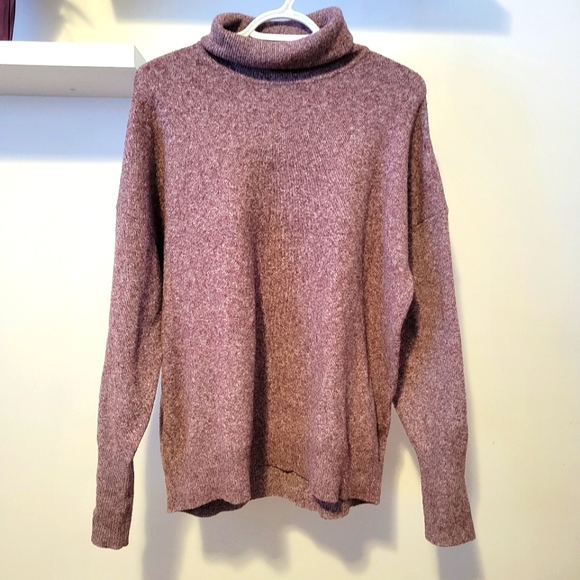 VeroModa Sweater - Picture 1 of 3